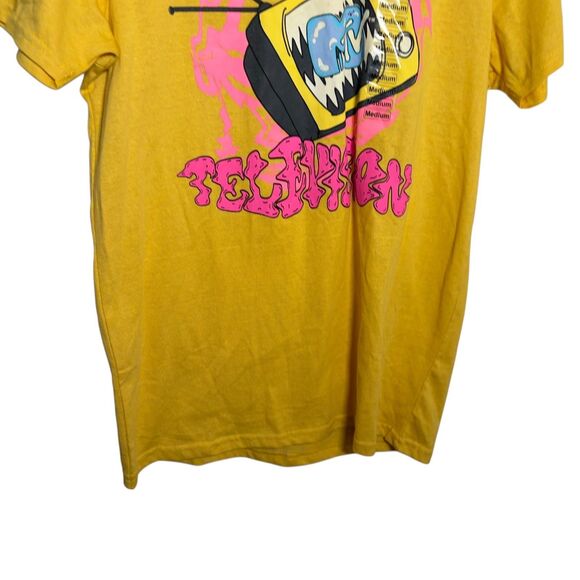 MTV T-Shirt Women's Medium Yellow Crew Neck Graphic Tee Shirt Logo Printed - Picture 3 of 7